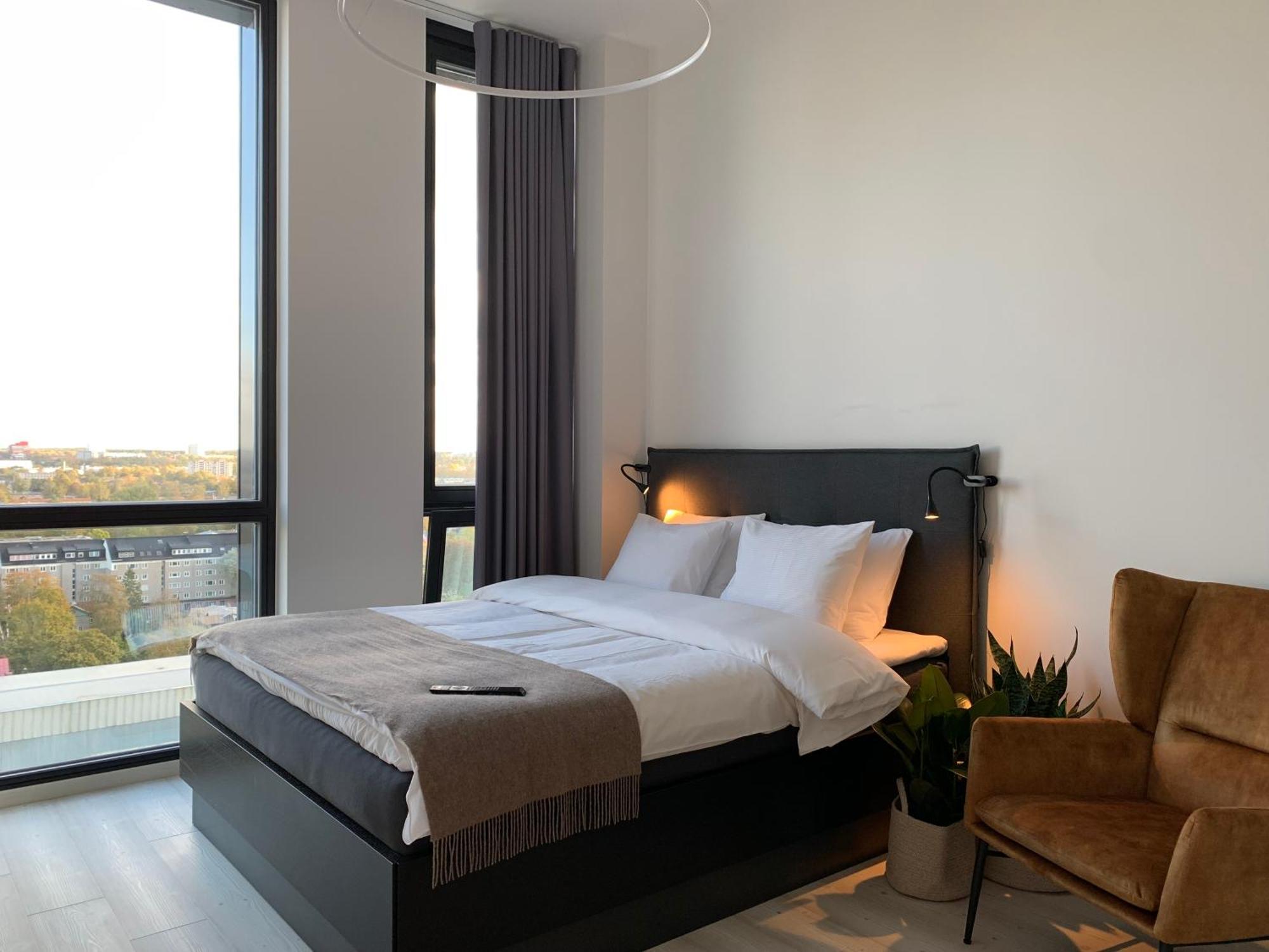 Orange Apartments Tower & Free Parking Tallinn Bagian luar foto