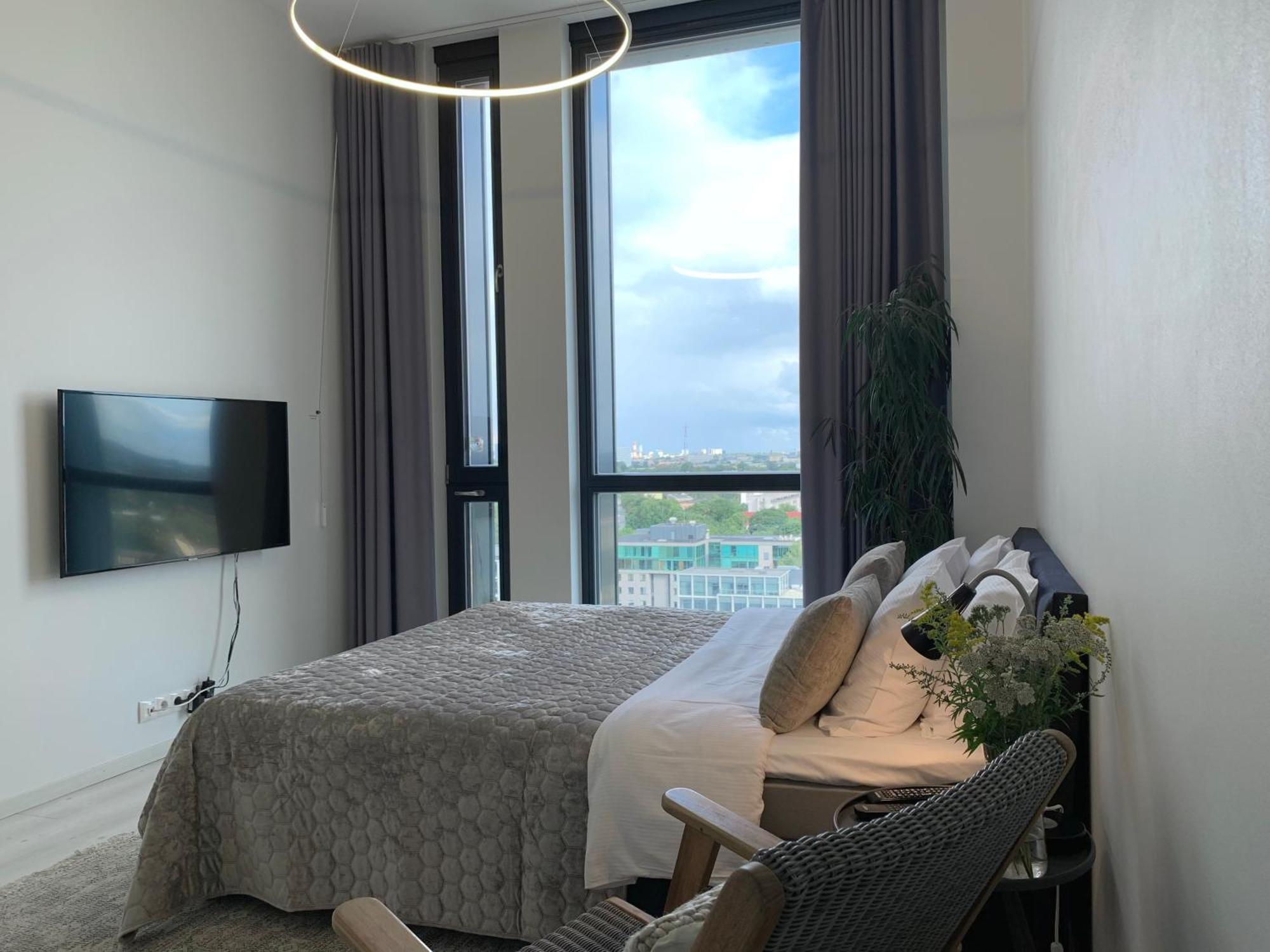 Orange Apartments Tower & Free Parking Tallinn Bagian luar foto