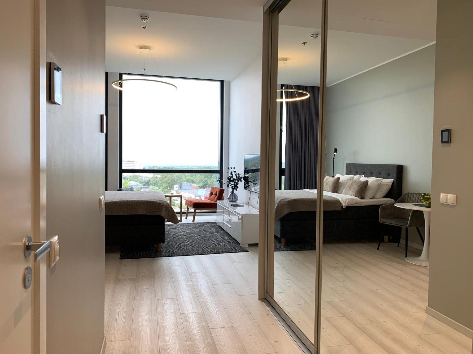 Orange Apartments Tower & Free Parking Tallinn Bagian luar foto