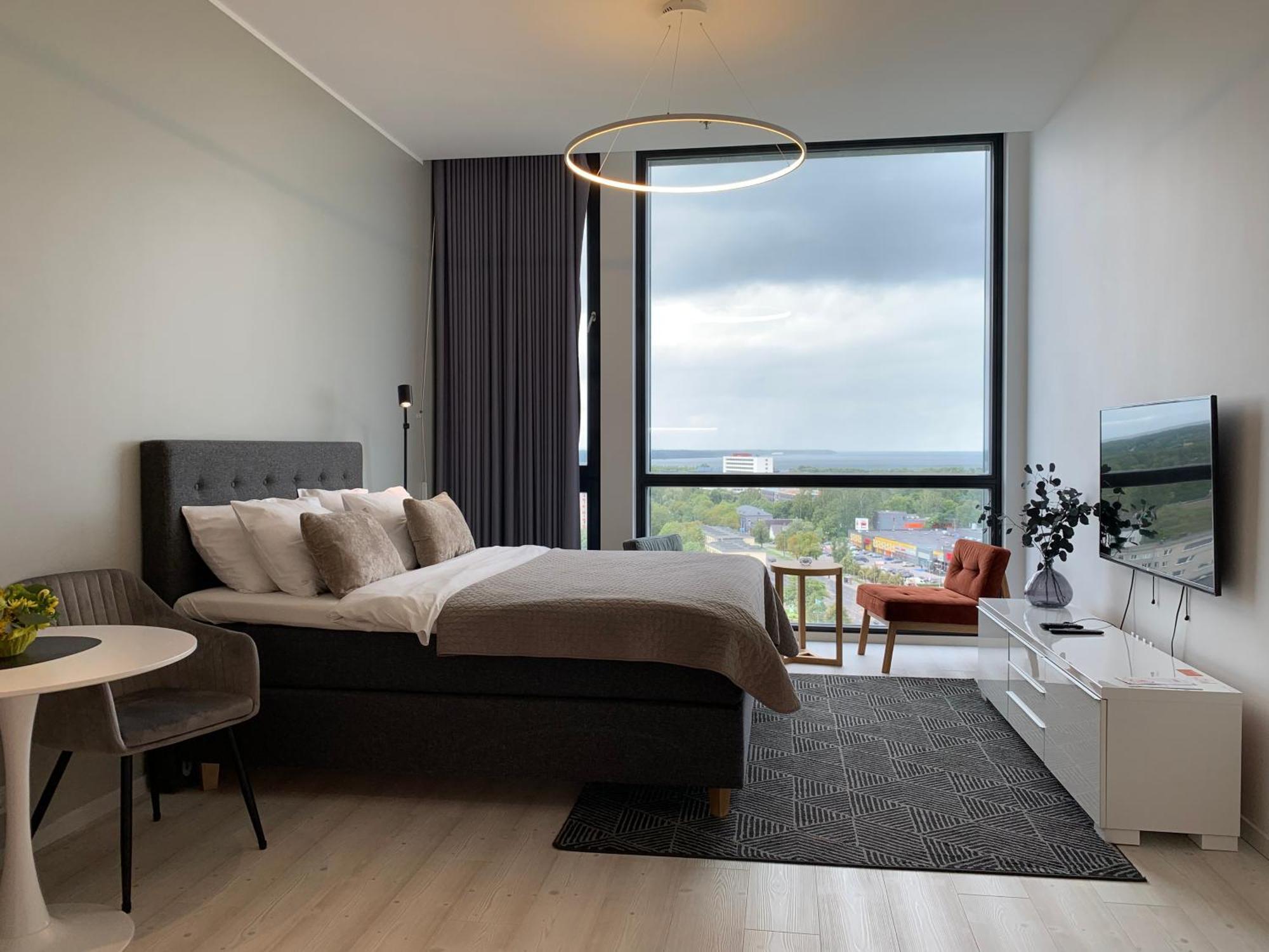 Orange Apartments Tower & Free Parking Tallinn Bagian luar foto